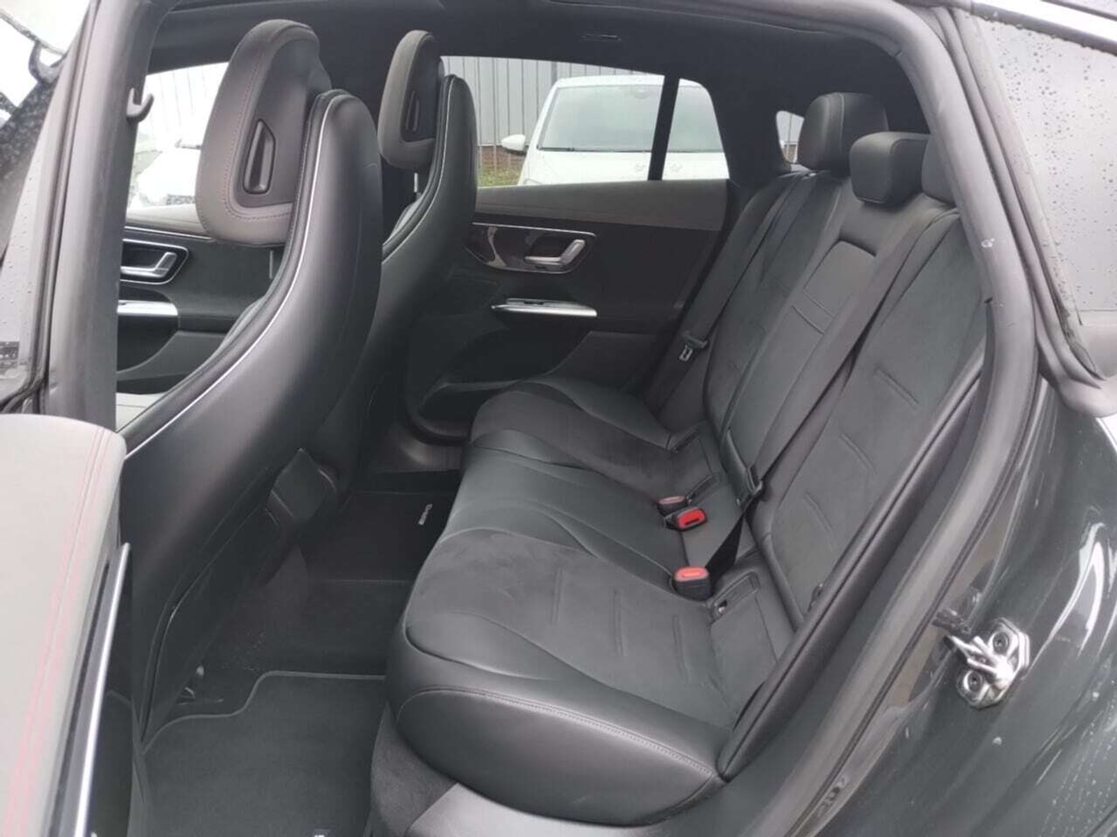 Foto 7 van Mercedes EQE