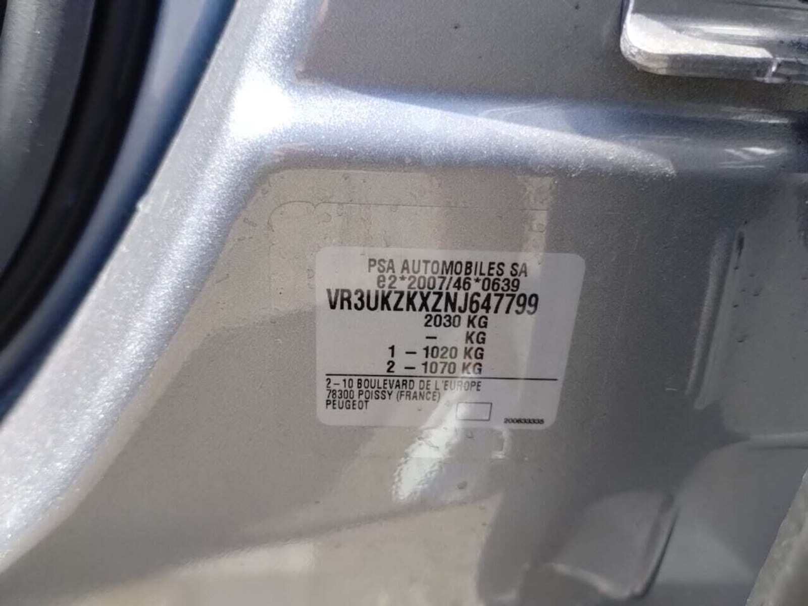 Foto 9 van Peugeot E-2008