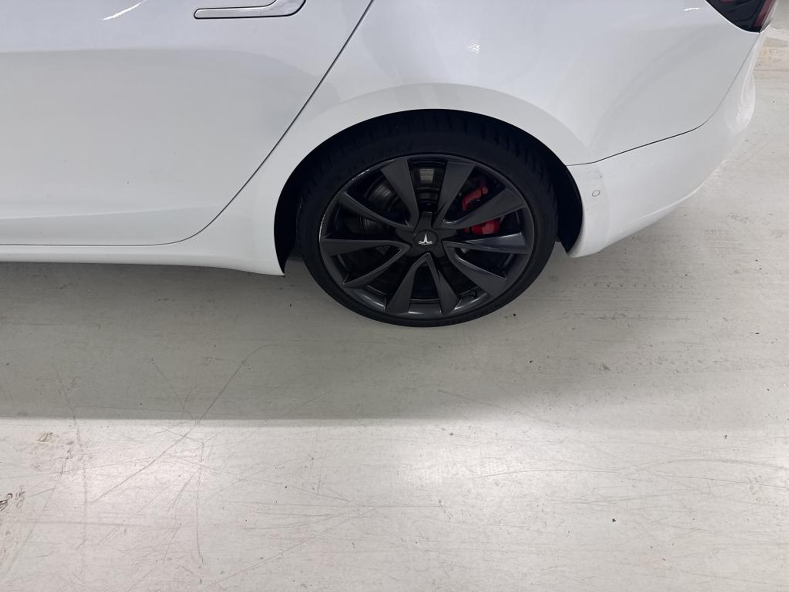 Foto 21 van Tesla Model 3