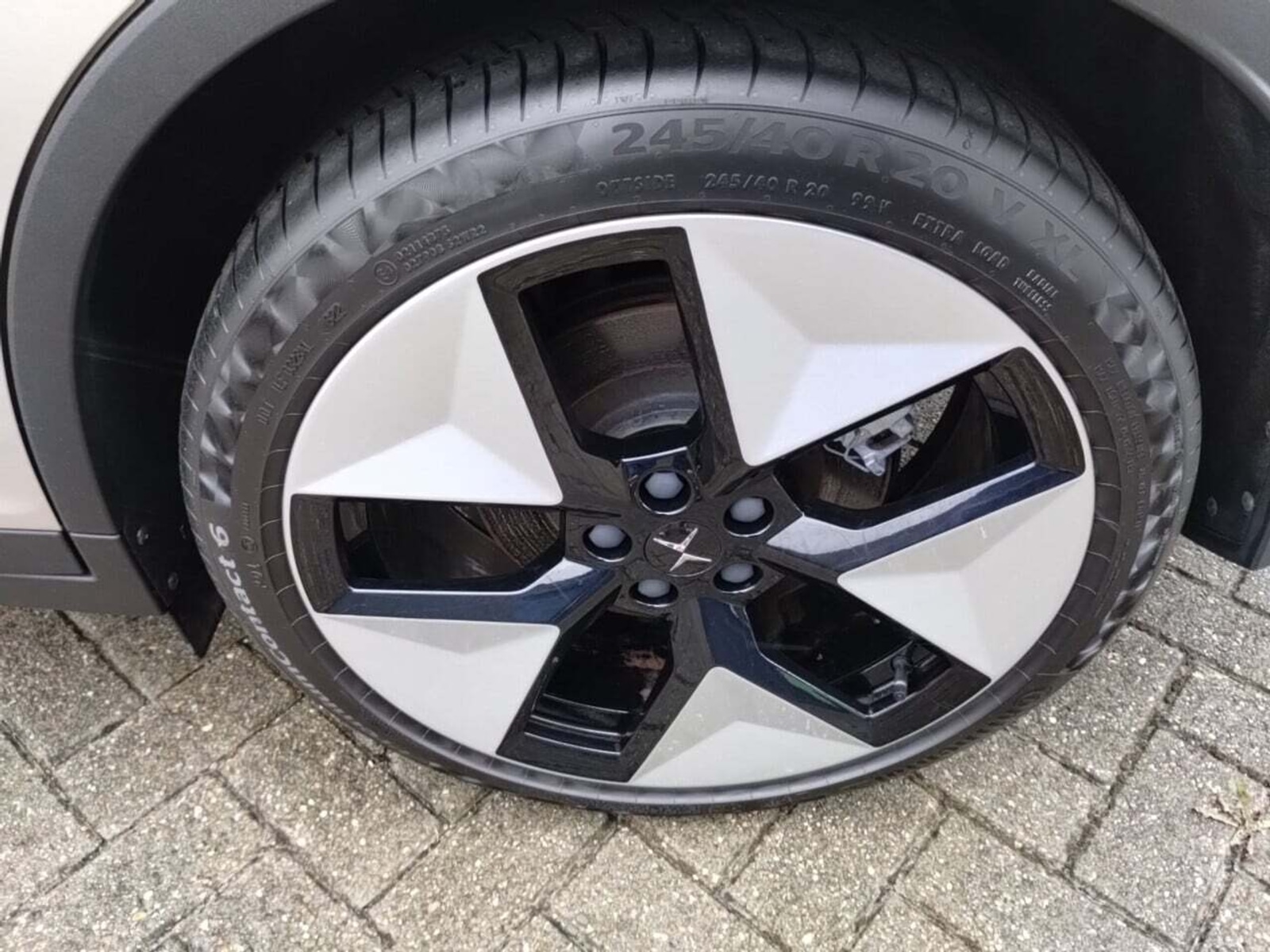 Foto 18 van Polestar 2