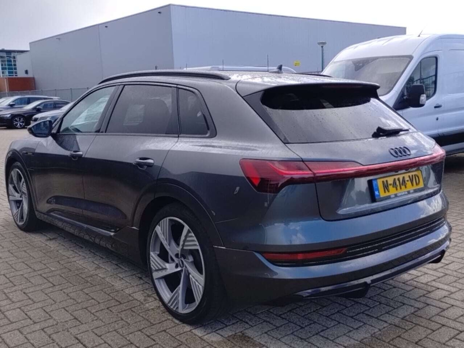 Foto 11 van Audi e-tron