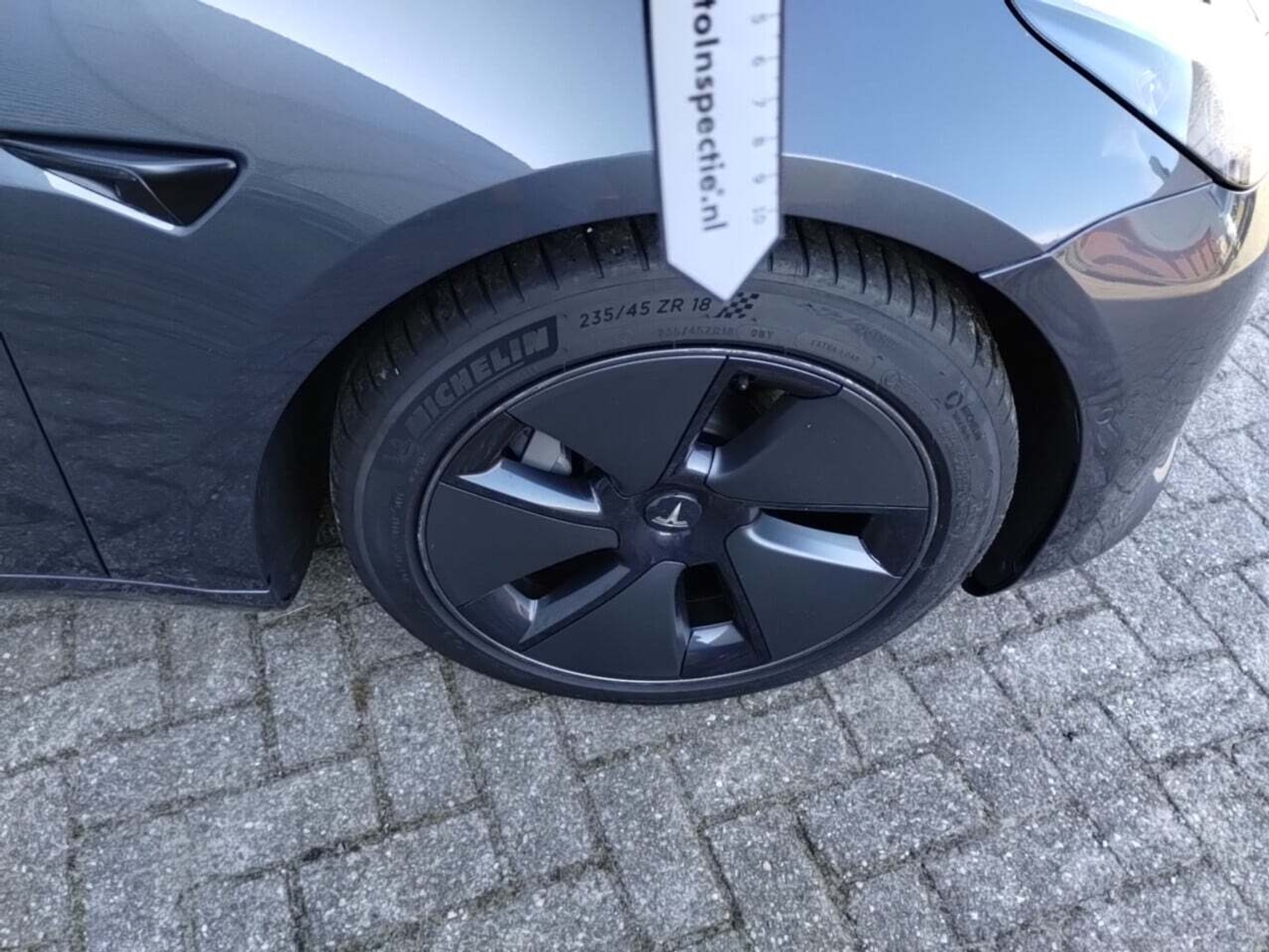 Foto 15 van Tesla Model 3