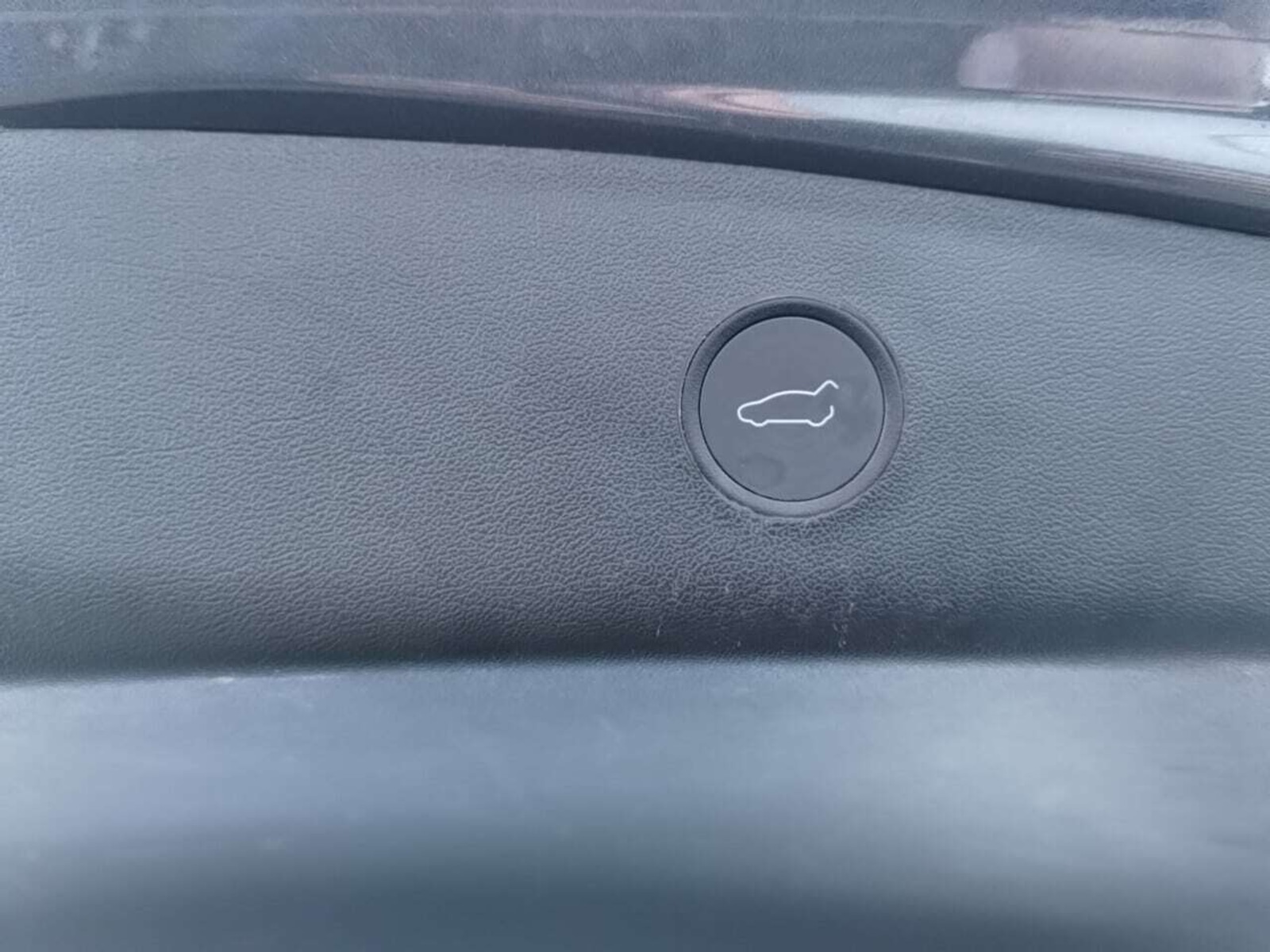 Foto 12 van Tesla Model 3