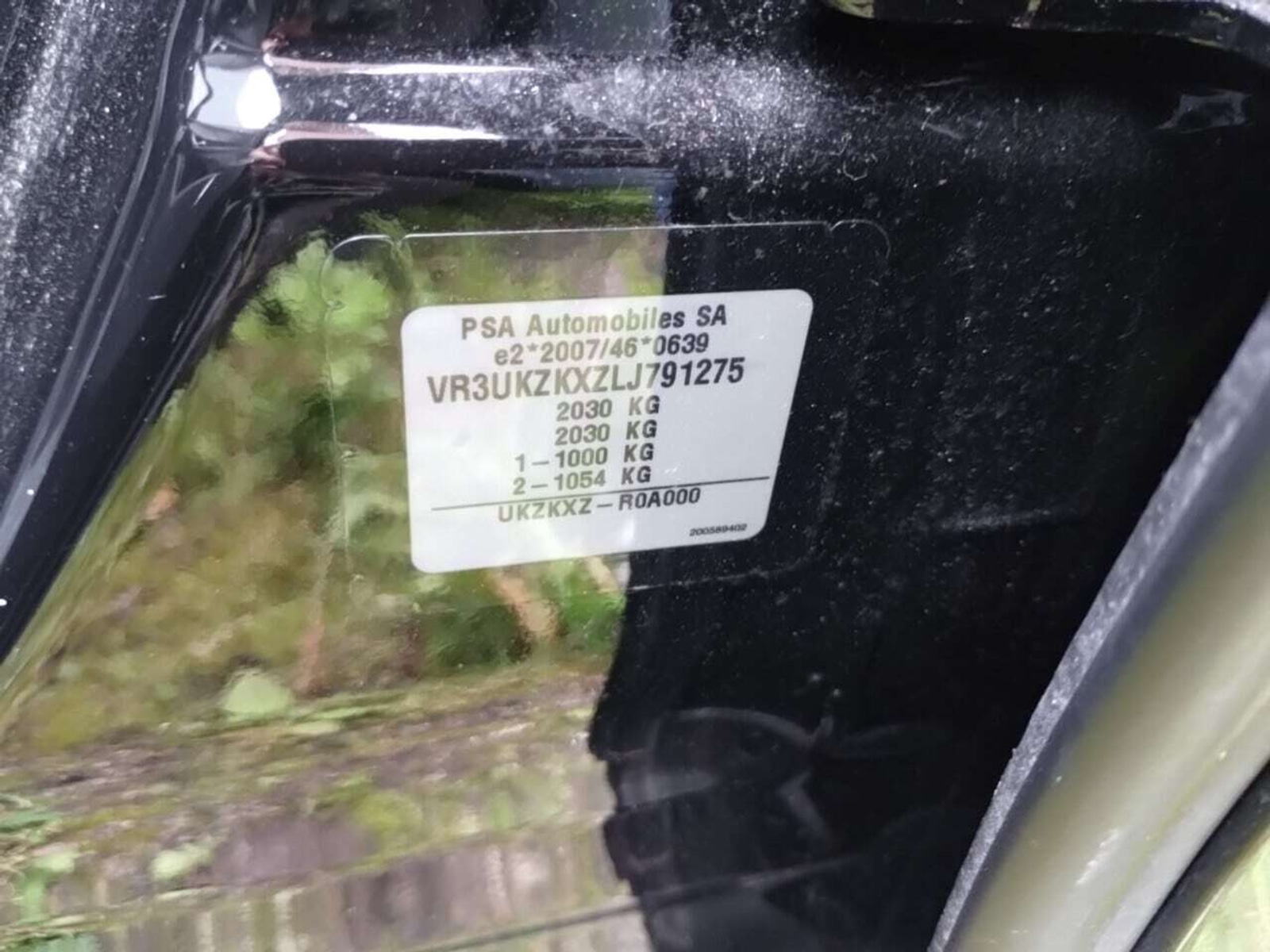 Foto 7 van Peugeot E-2008