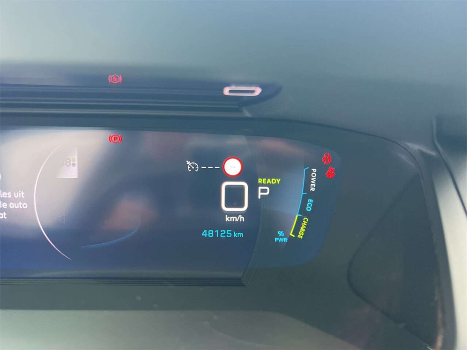 Foto 4 van Peugeot E-208