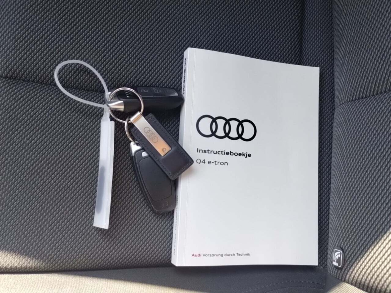 Foto 15 van Audi Q4 e-tron