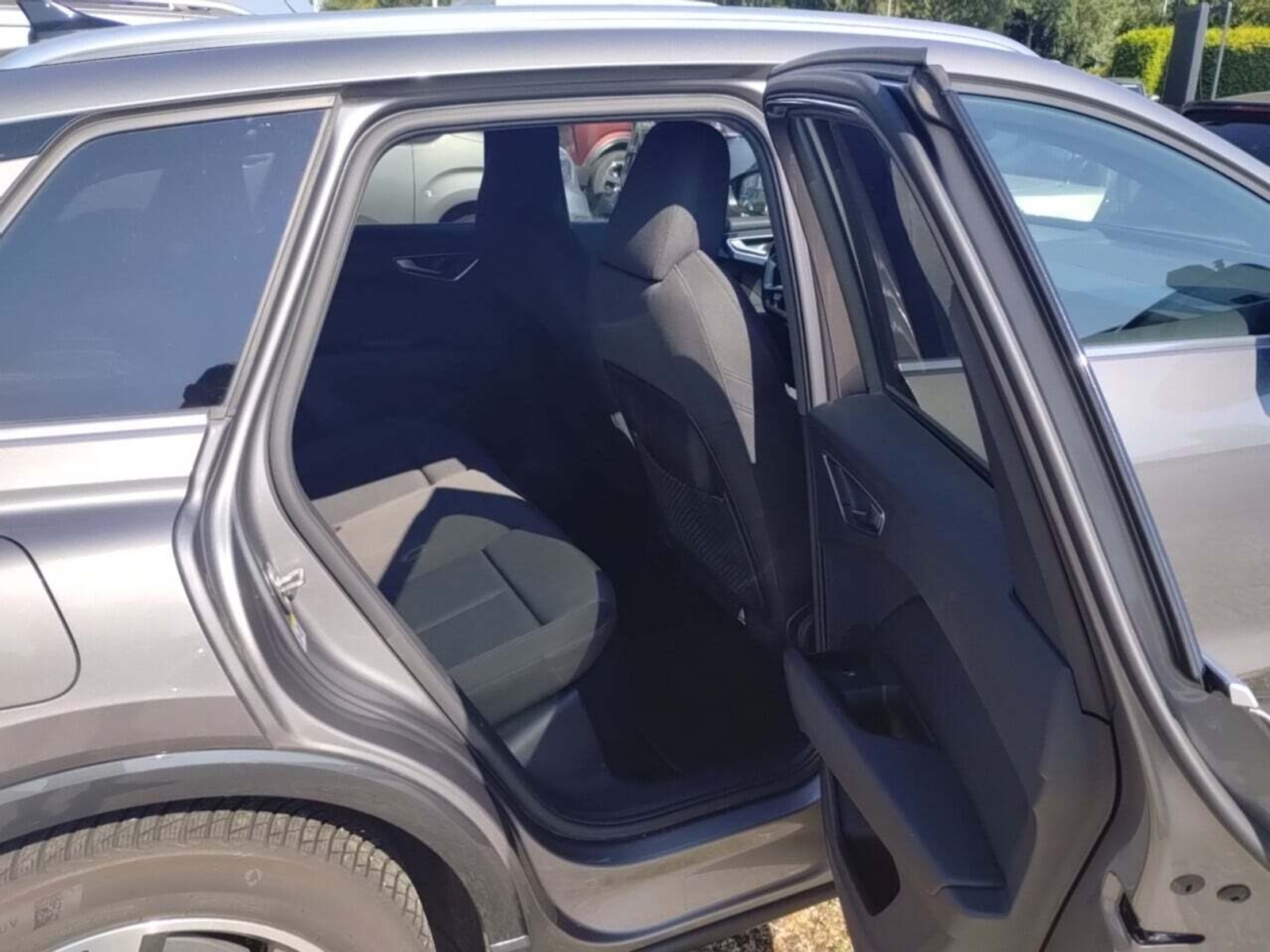 Foto 12 van Audi Q4 e-tron