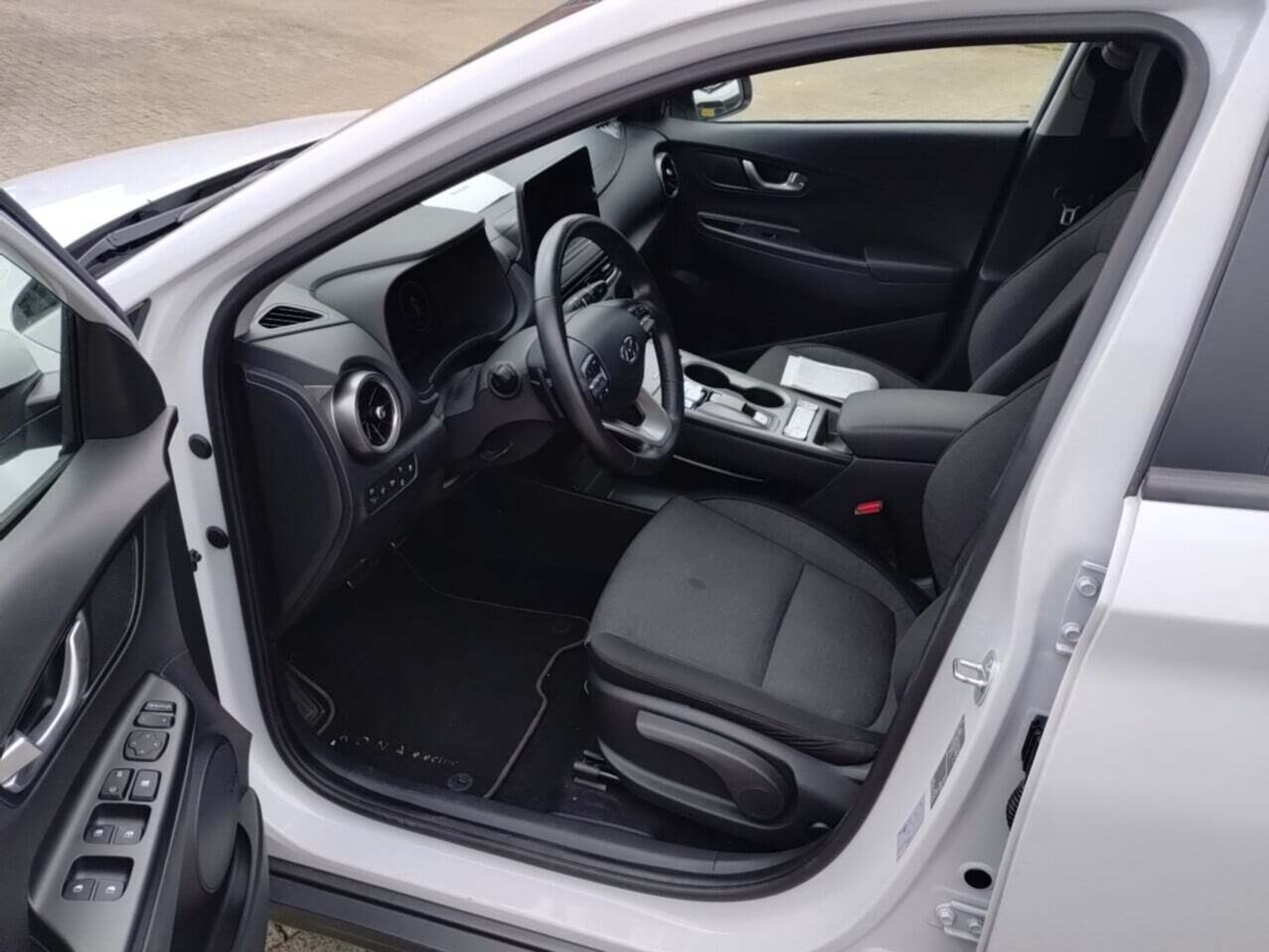 Foto 9 van Hyundai Kona