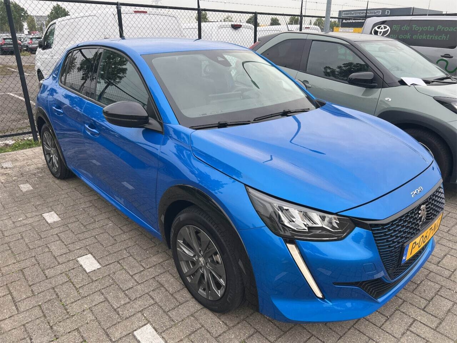 Foto 27 van Peugeot E-208
