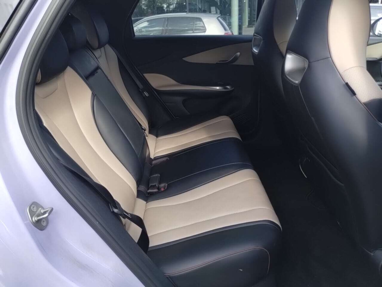 Foto 4 van BYD Dolphin
