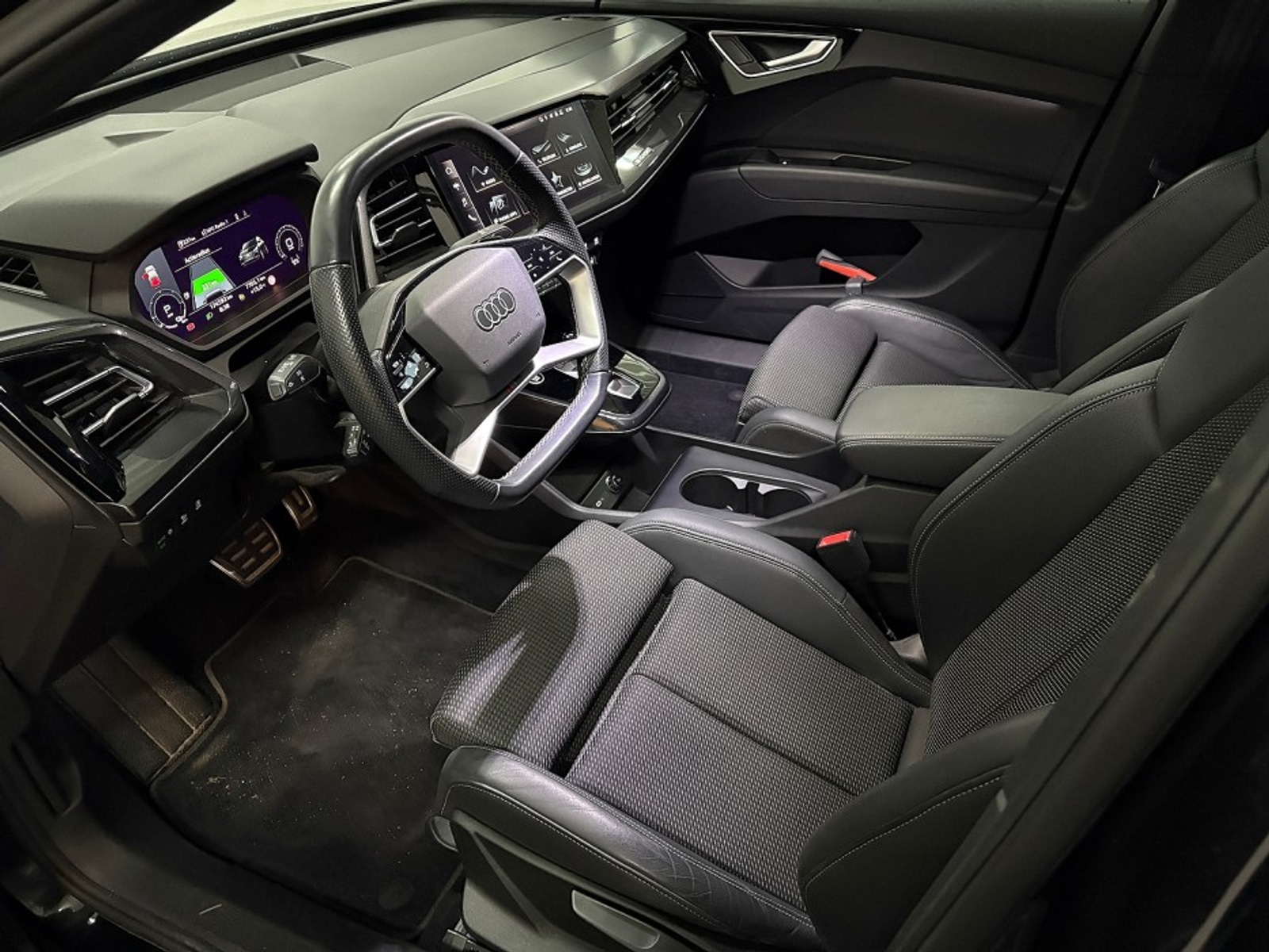 Foto 7 van Audi Q4 Sportback e-tron