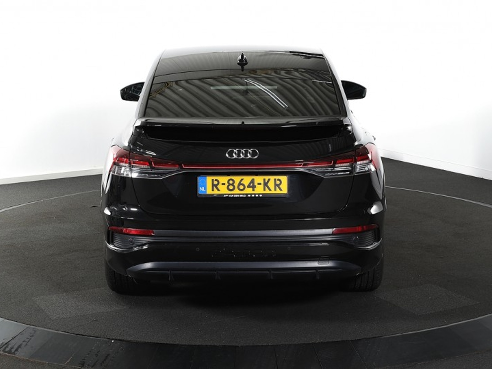 Foto 5 van Audi Q4 Sportback e-tron