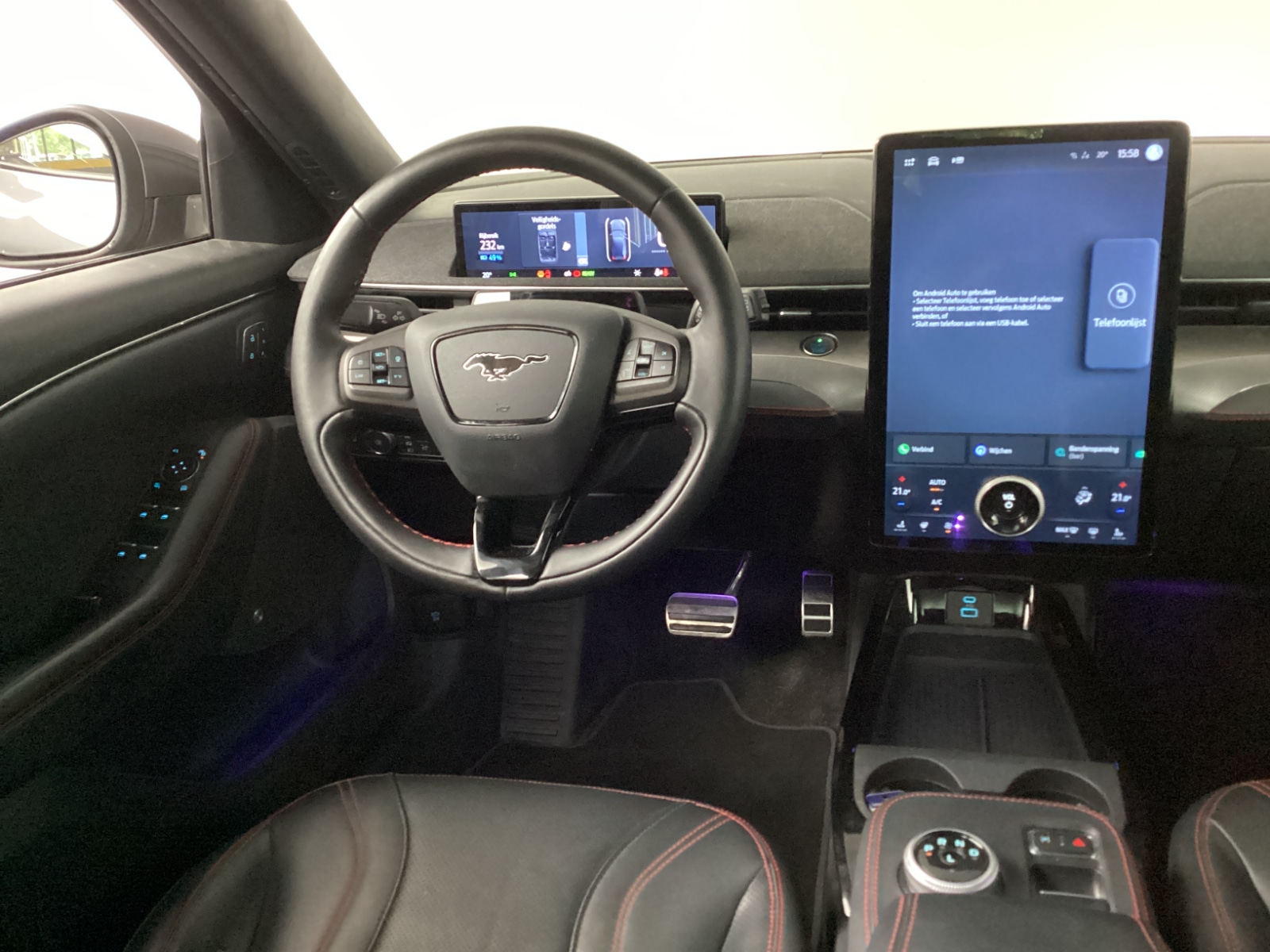 Foto 8 van Ford Mustang