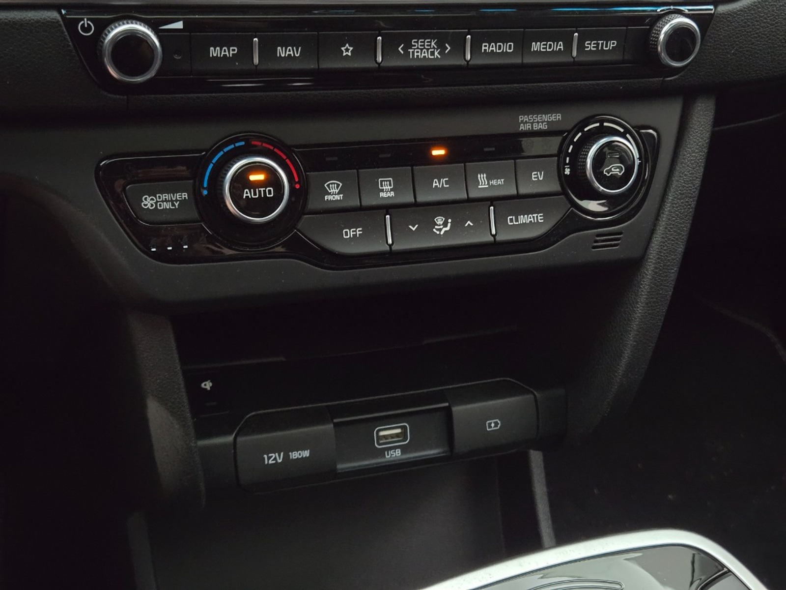 Foto 12 van Kia Niro
