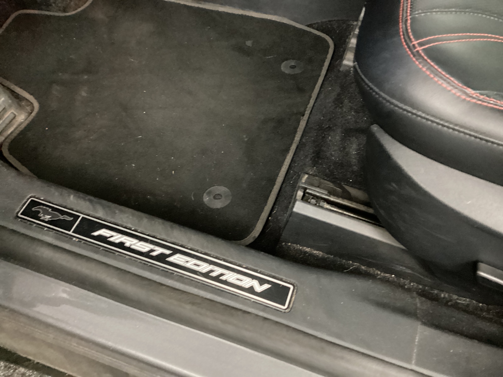 Foto 21 van Ford Mustang