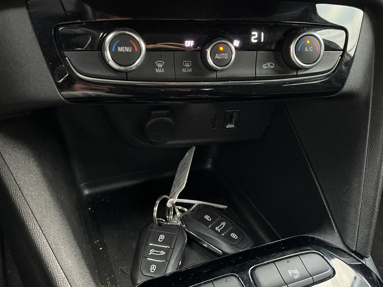 Foto 11 van Opel Corsa-e