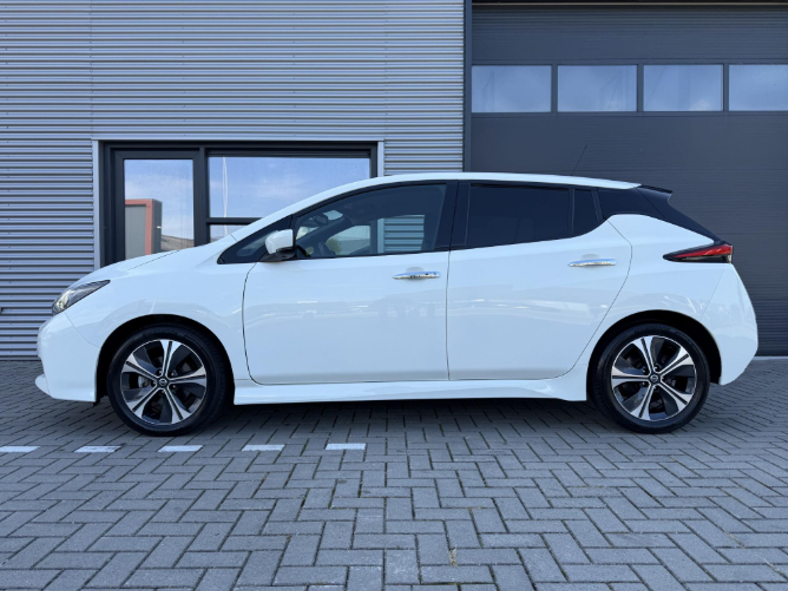 Foto 8 van Nissan Leaf