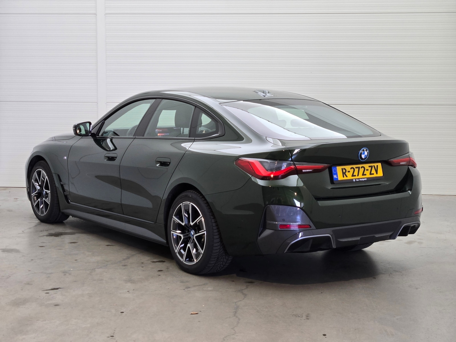 Foto 12 van BMW i4