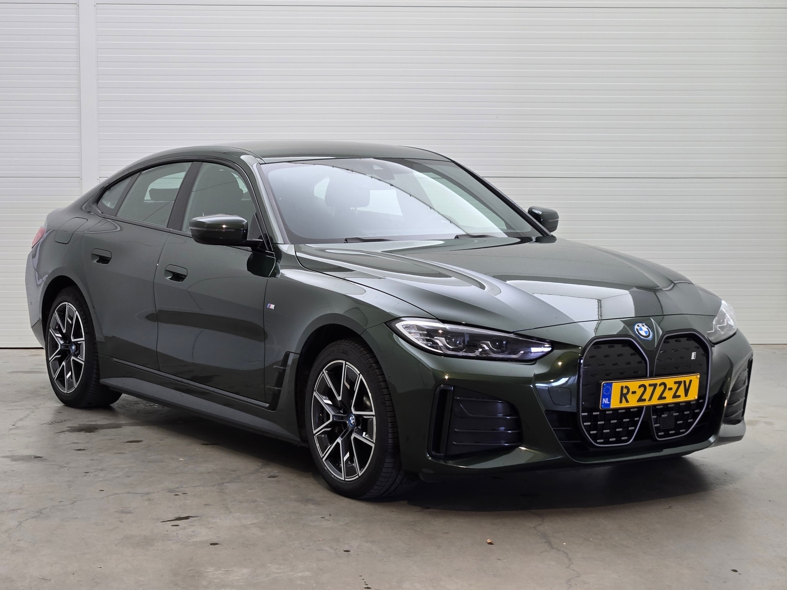 Foto 14 van BMW i4