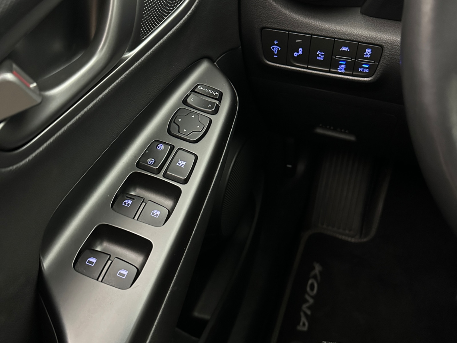 Foto 15 van Hyundai Kona