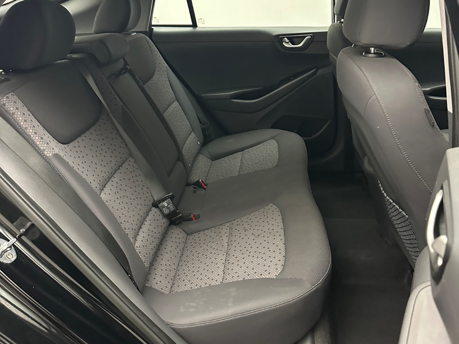 Foto 14 van Hyundai Ioniq