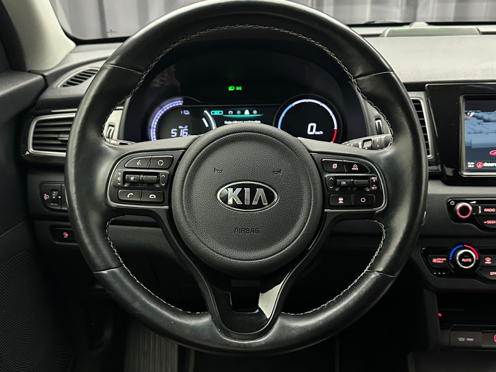 Foto 21 van Kia Niro