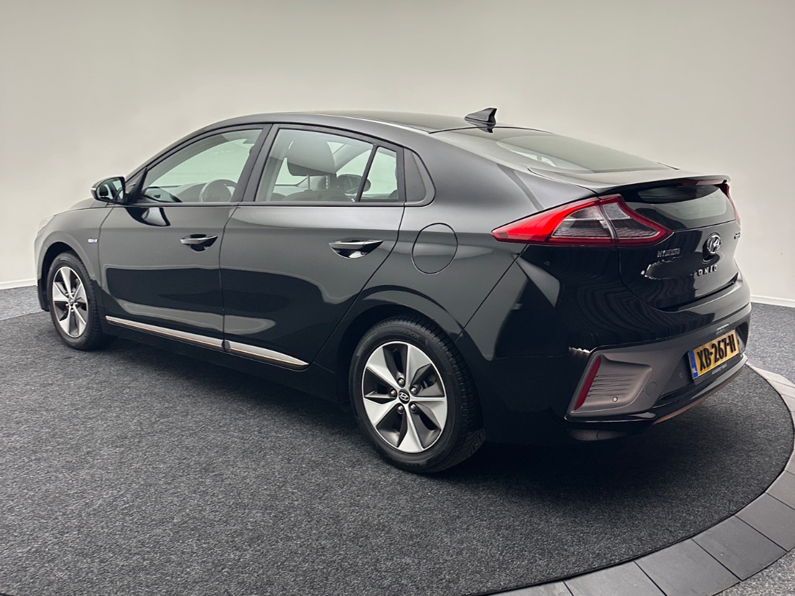 Foto 4 van Hyundai Ioniq