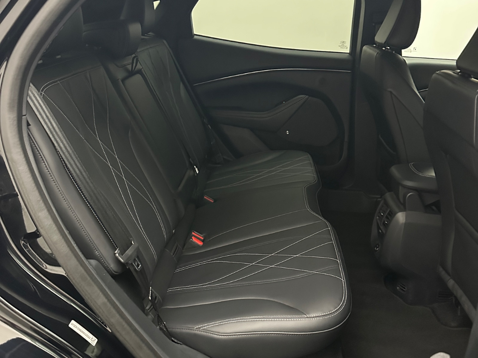 Foto 18 van Ford Mustang