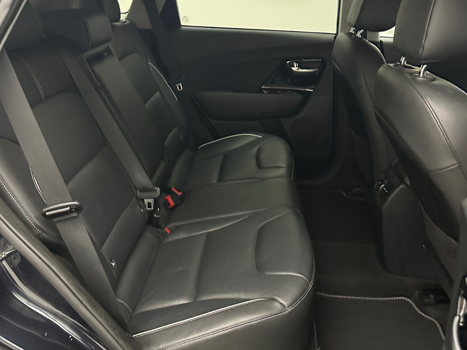Foto 19 van Kia Niro