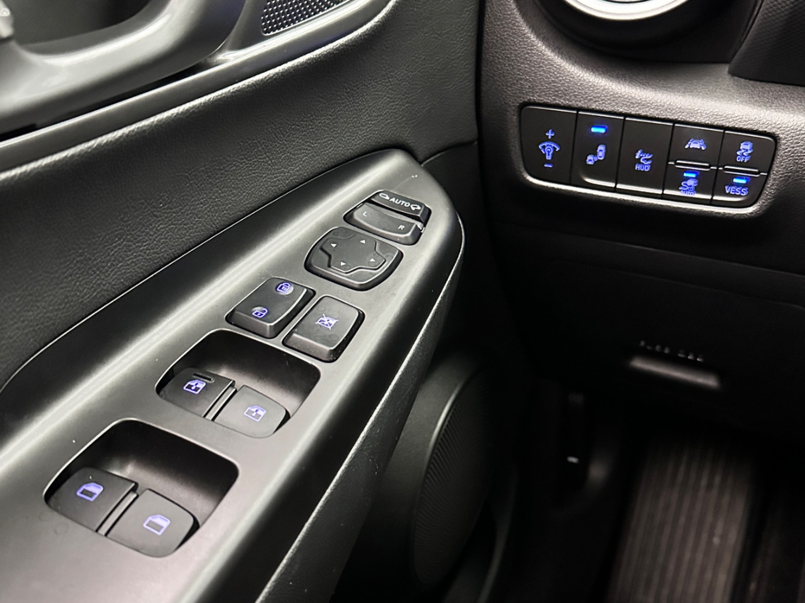 Foto 10 van Hyundai Kona