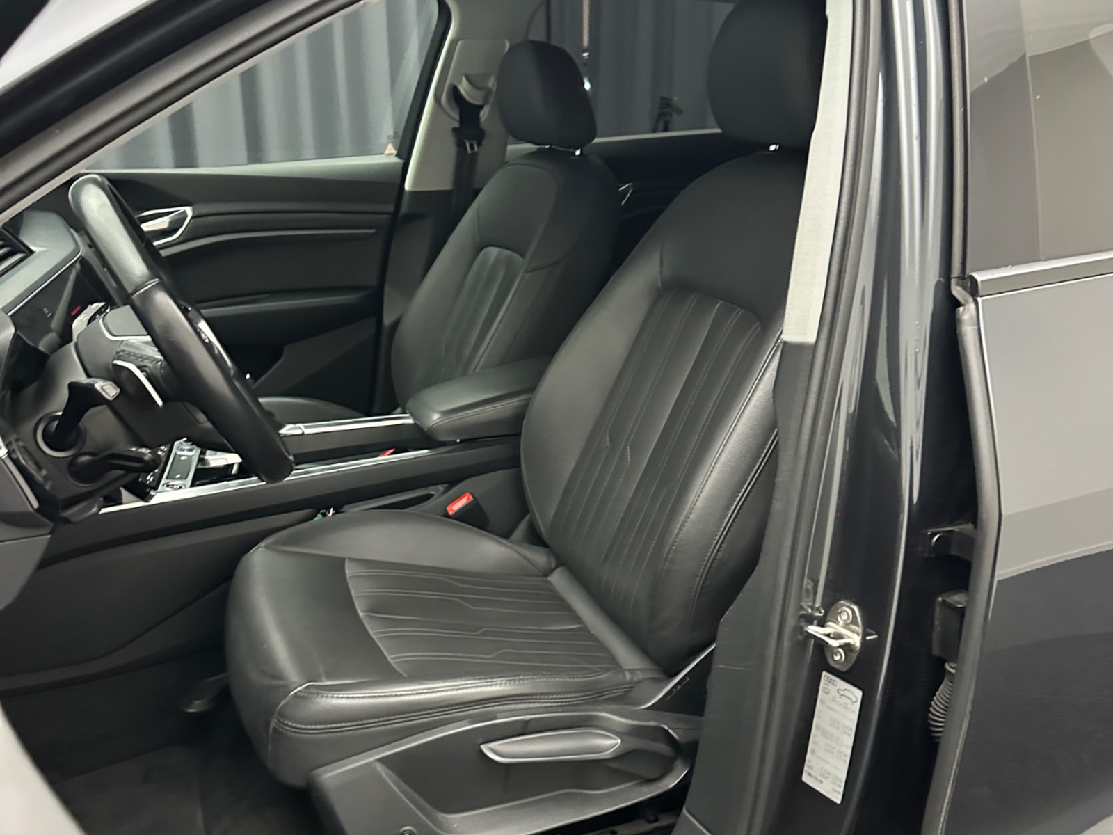 Foto 5 van Audi e-tron