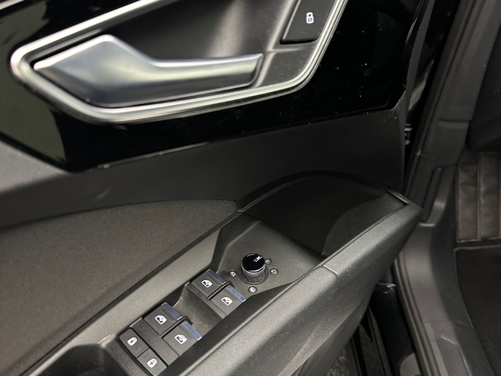 Foto 18 van Audi Q4 e-tron