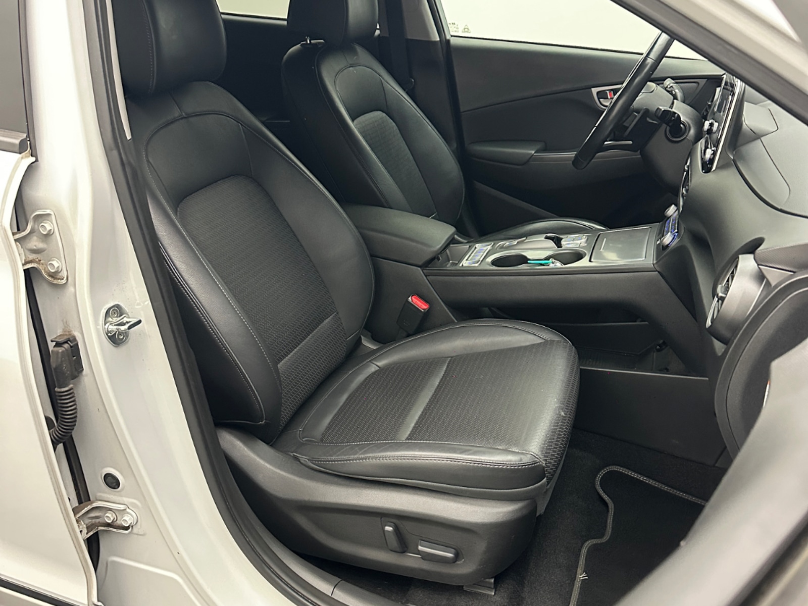 Foto 14 van Hyundai Kona