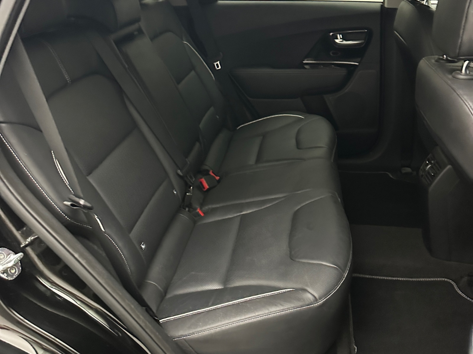 Foto 17 van Kia Niro