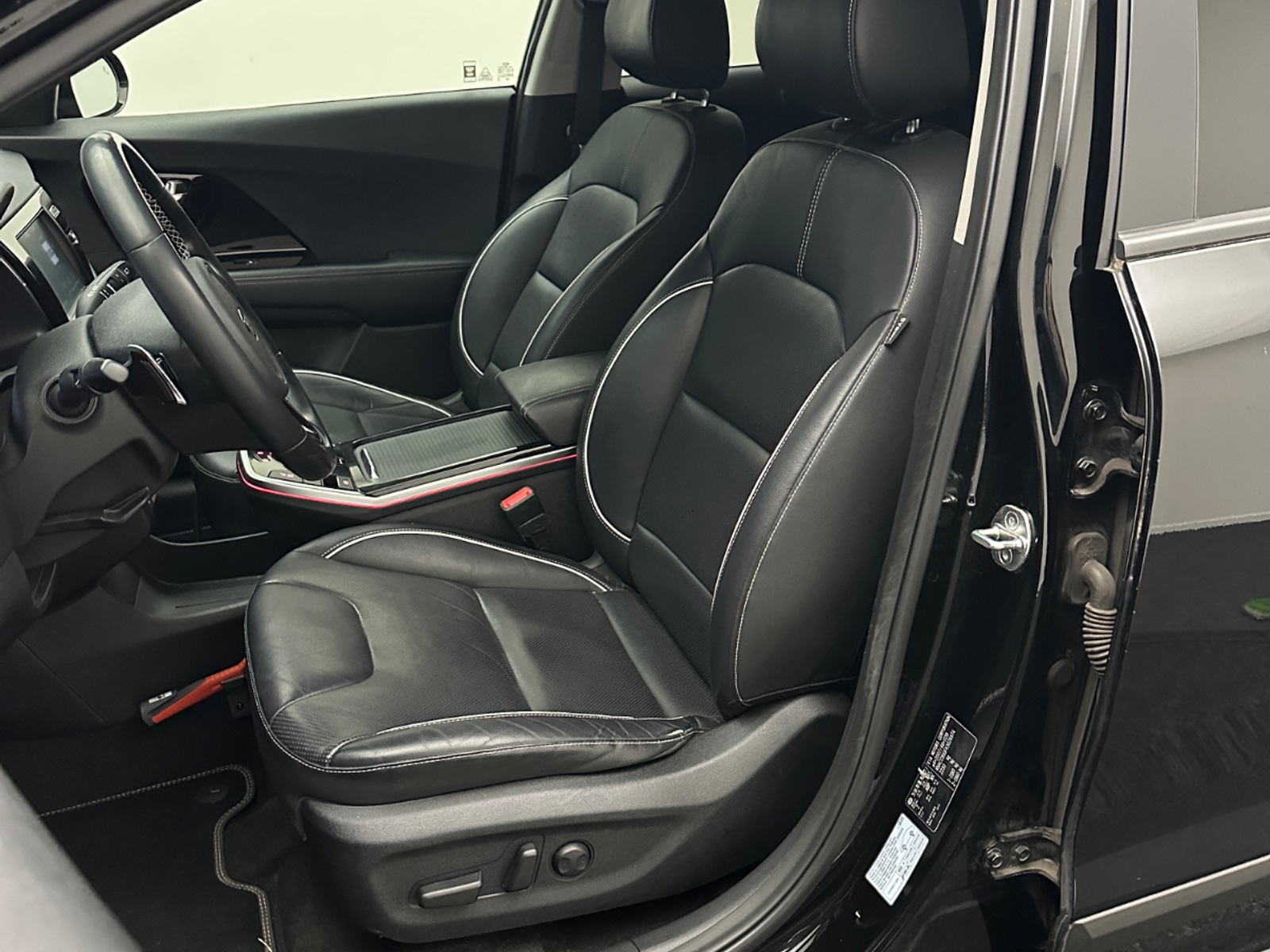 Foto 7 van Kia Niro