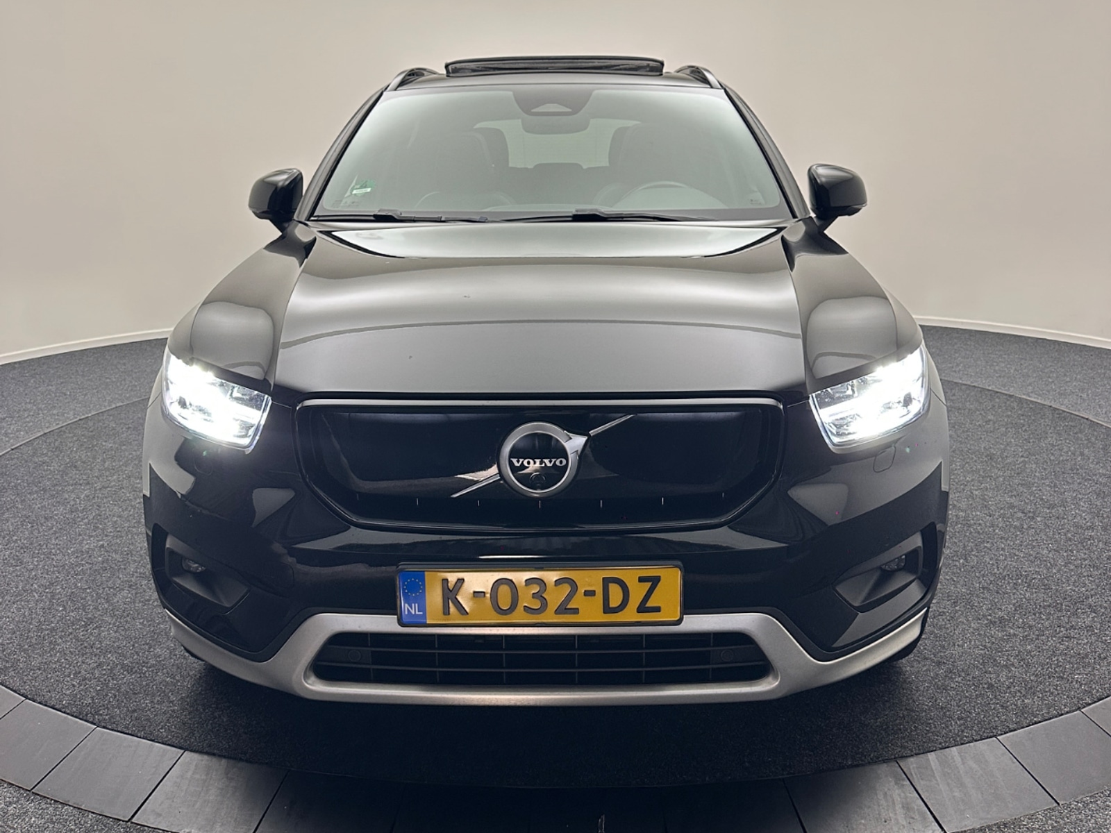 Foto 15 van Volvo XC40 Recharge