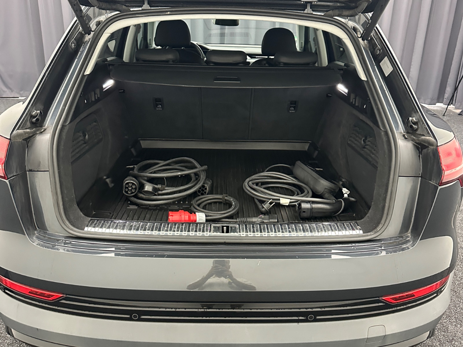 Foto 29 van Audi e-tron