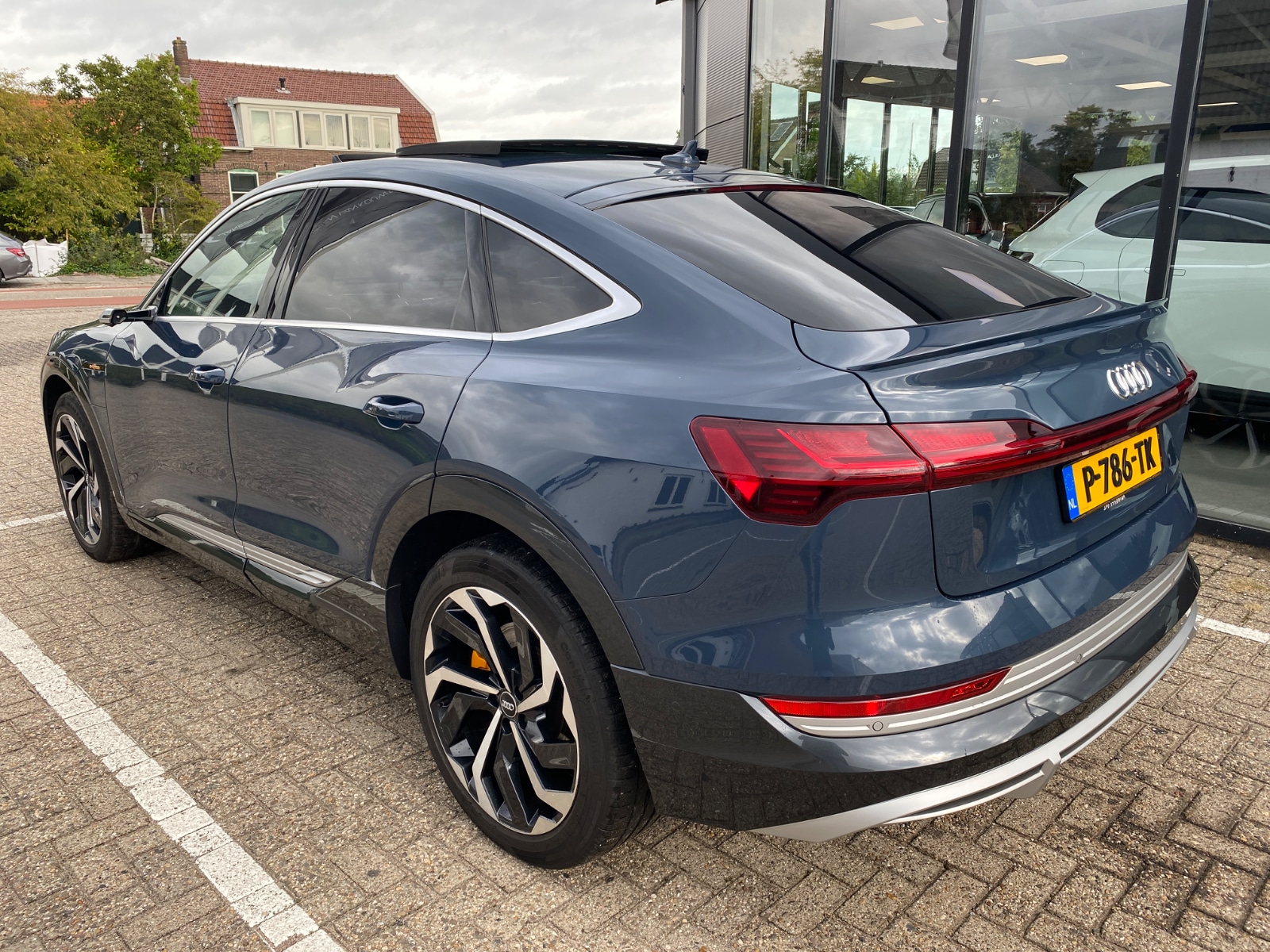 Foto 6 van Audi e-tron sportback