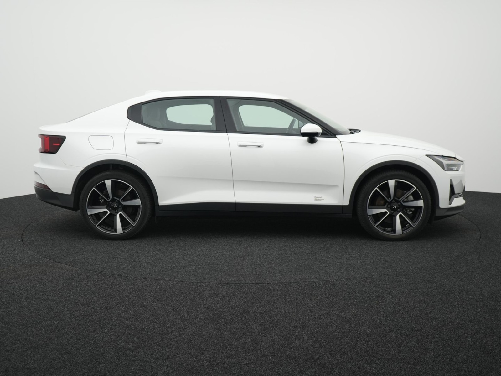 Foto 8 van Polestar 2