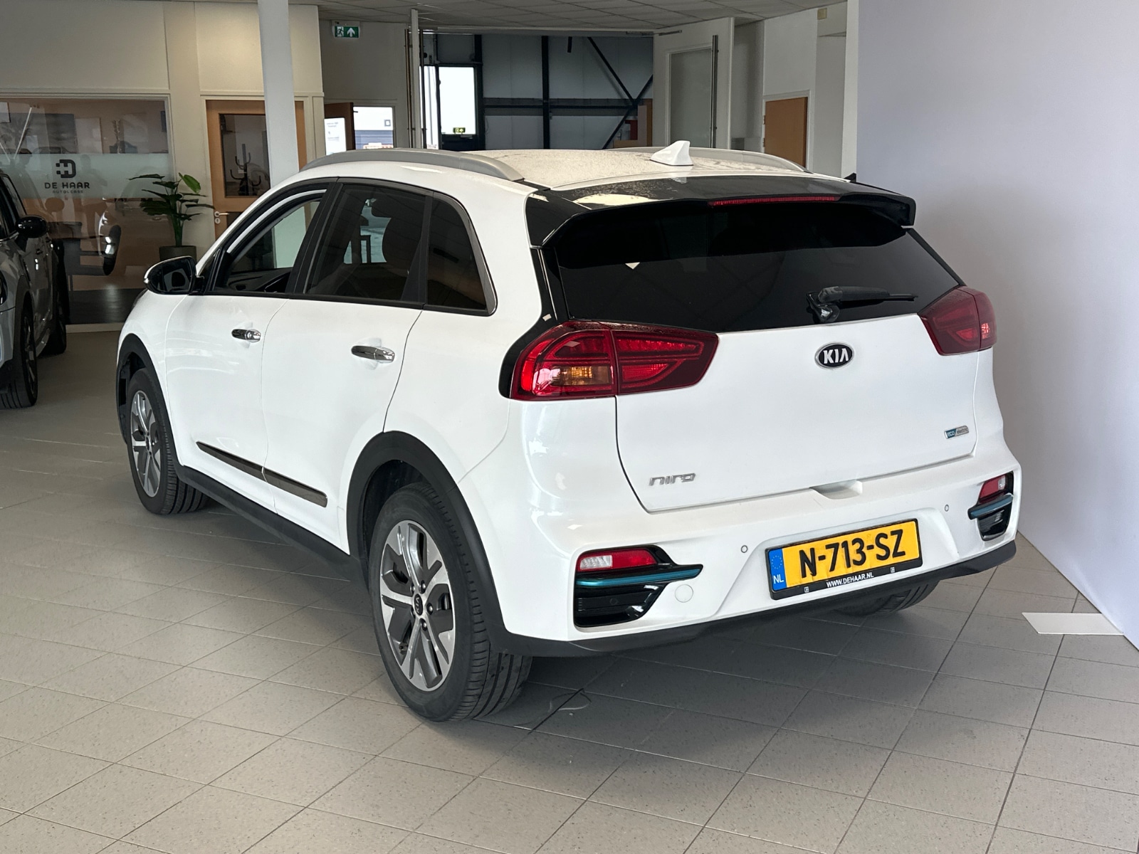 Foto 27 van Kia Niro