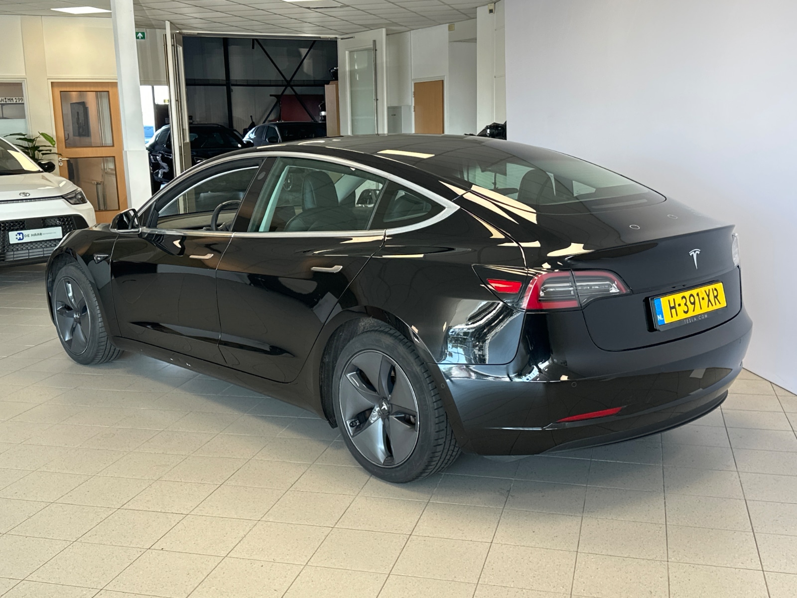 Foto 24 van Tesla Model 3