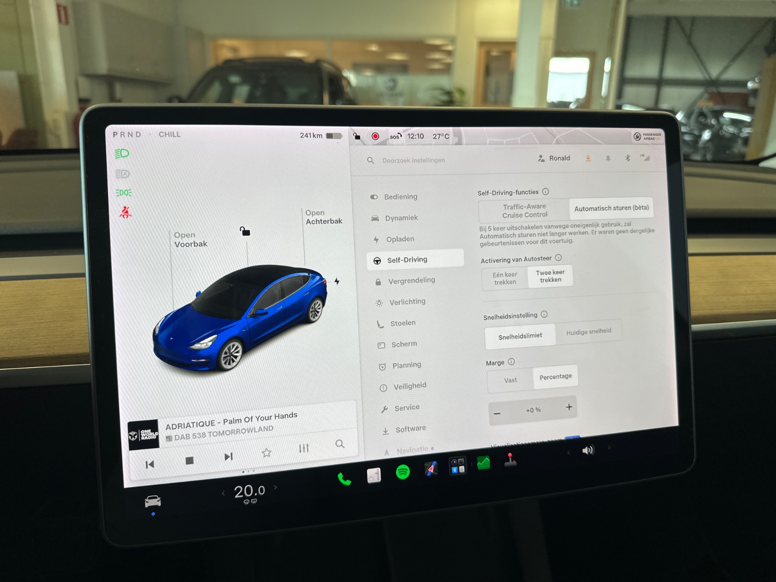 Foto 18 van Tesla Model 3