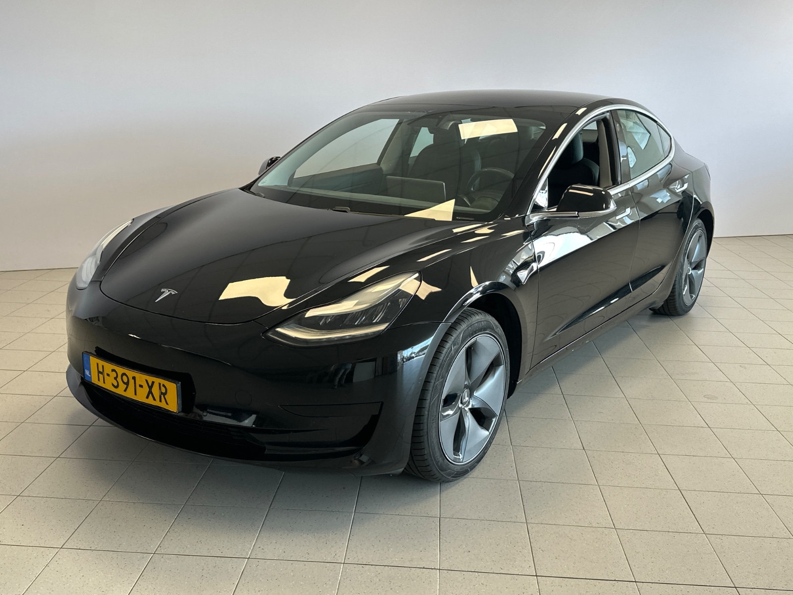 Foto 23 van Tesla Model 3