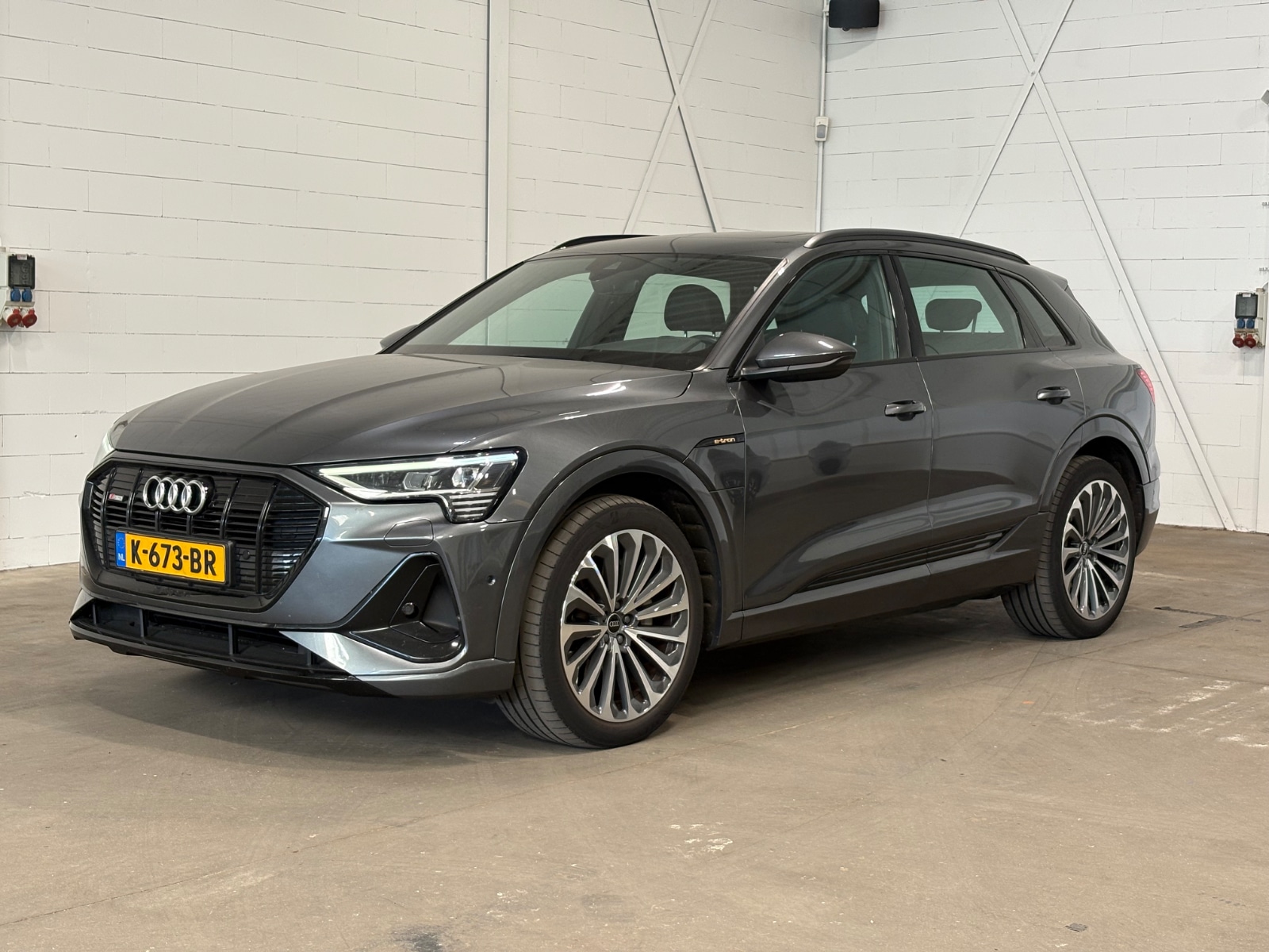Foto 14 van Audi e-tron