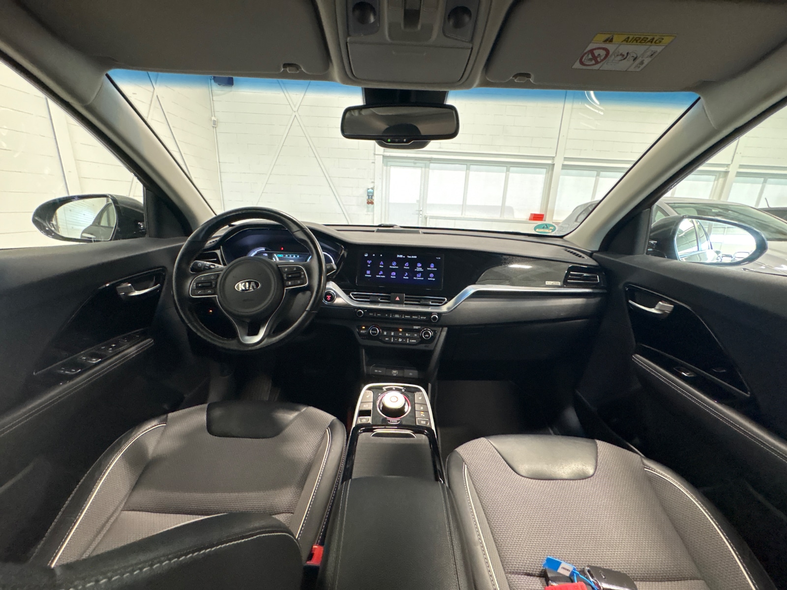 Foto 12 van Kia Niro