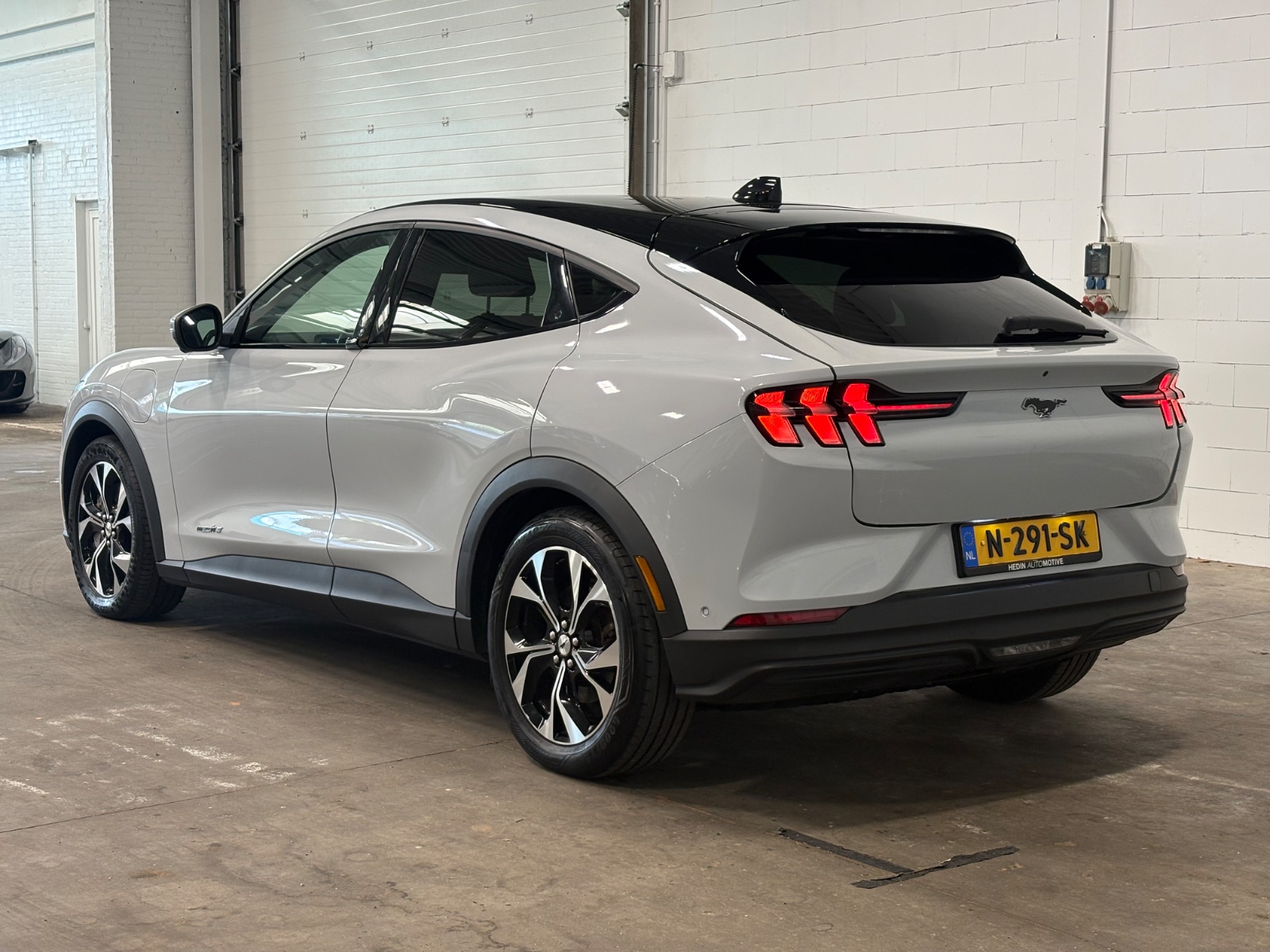 Foto 16 van Ford Mustang