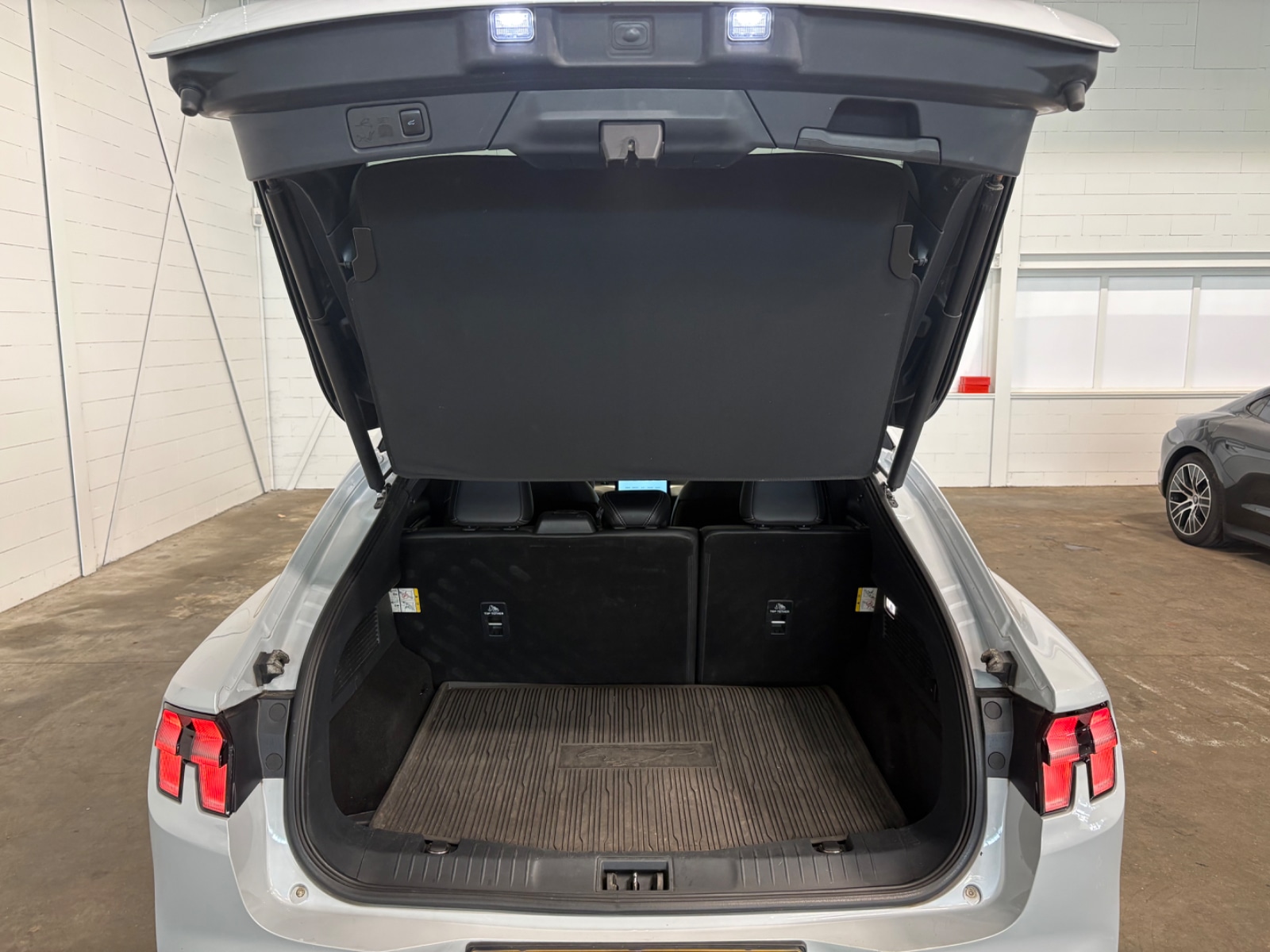 Foto 15 van Ford Mustang