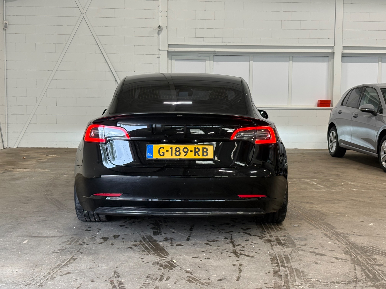 Foto 2 van Tesla Model 3