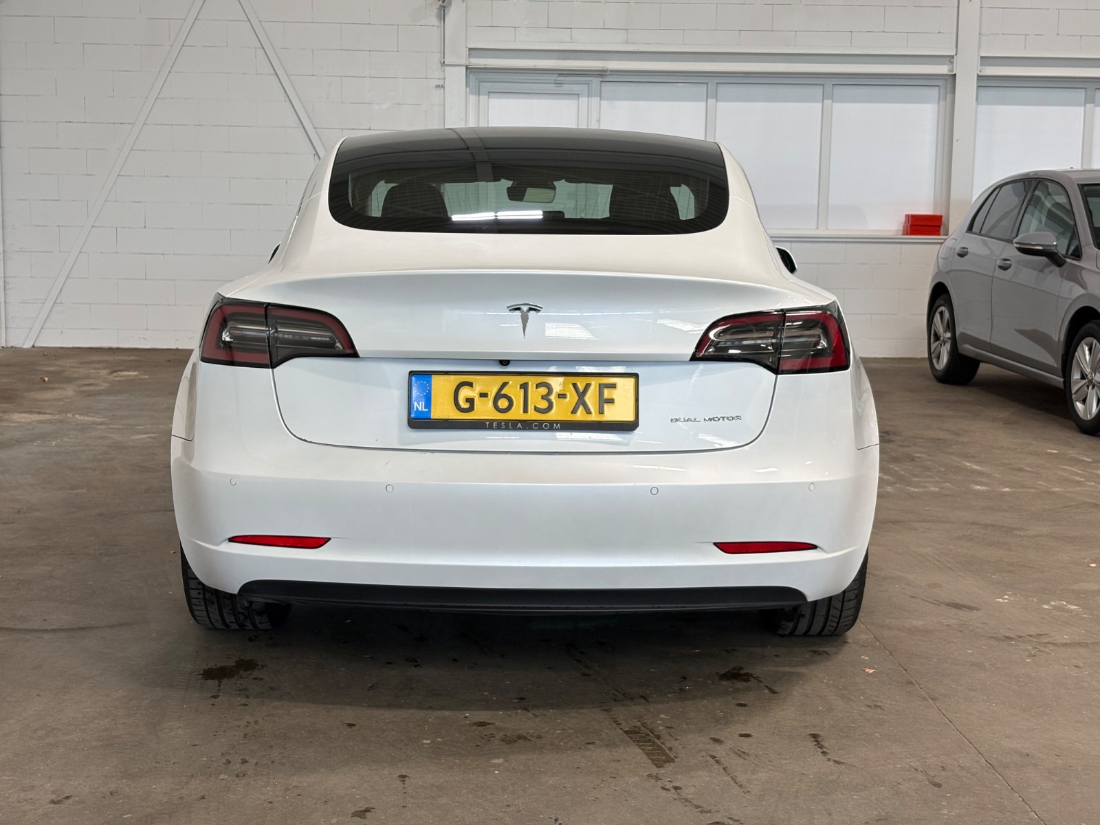 Foto 2 van Tesla Model 3