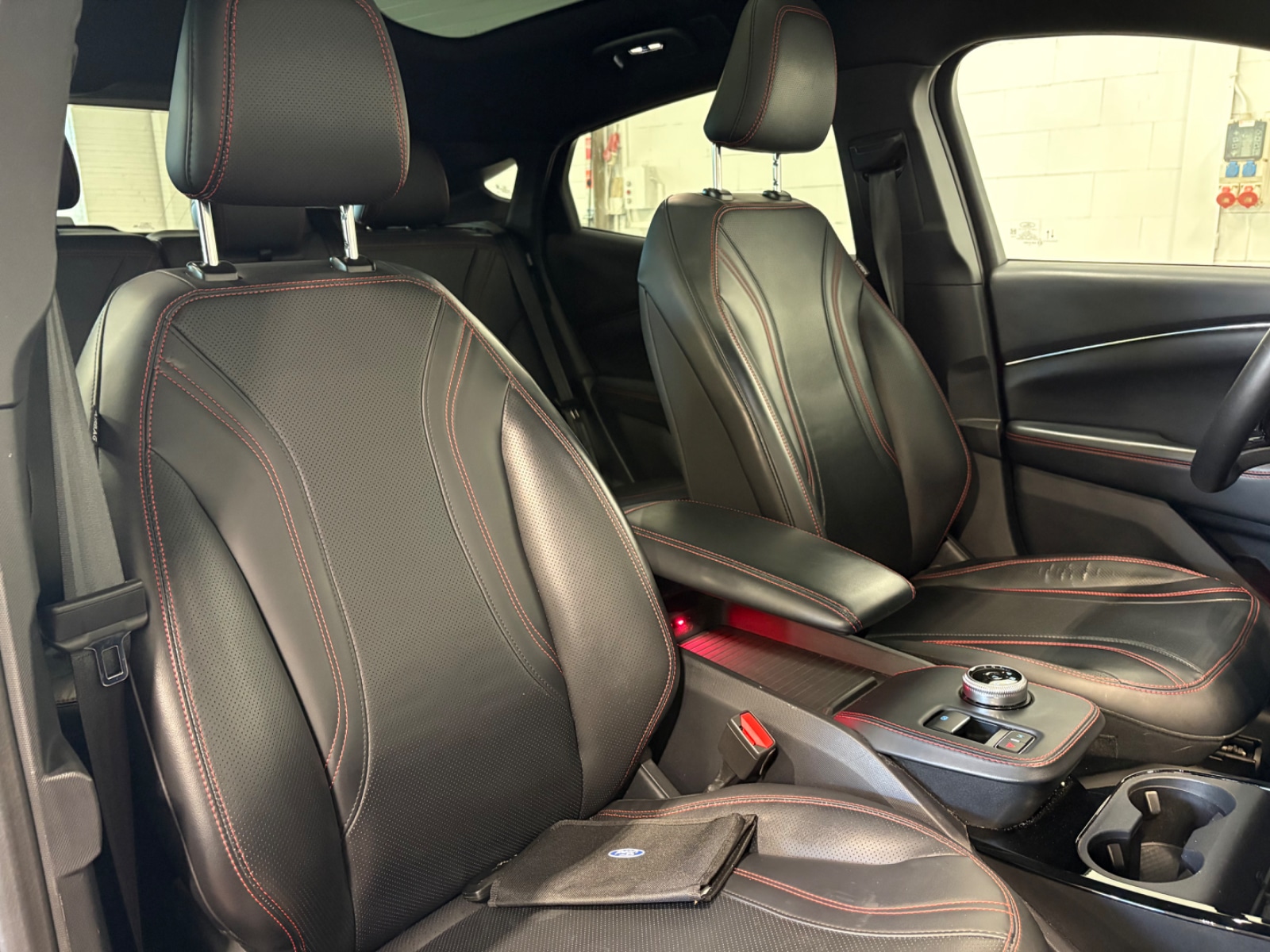 Foto 8 van Ford Mustang